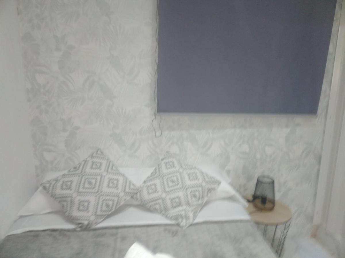 Precioso Apartamento Moderno Cerca Del Carrefour Rosaleda Málaga Exterior foto